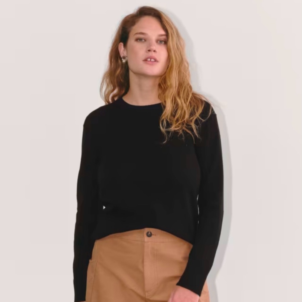 Everlane Classic Cashmere and Wool Crew Sweater Black